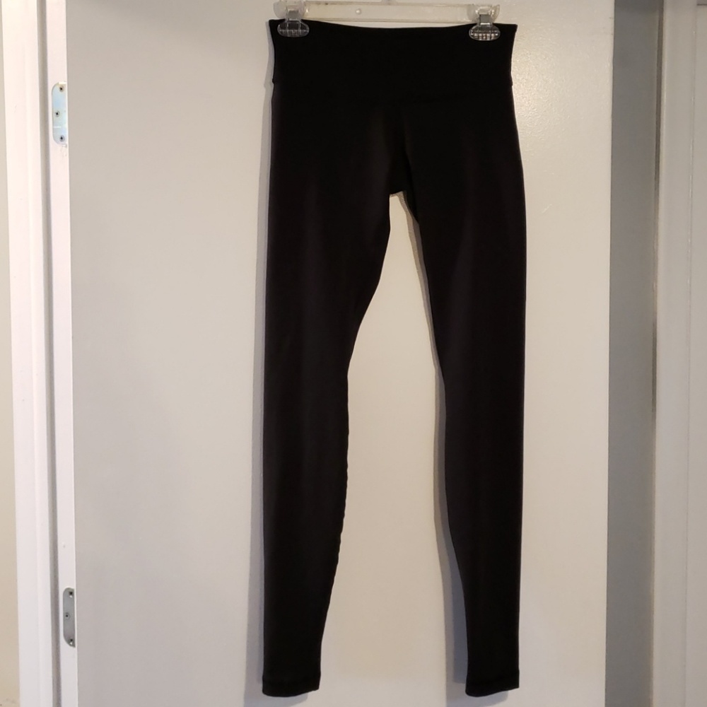 Lululemon Wunder Under Pant III 
Full-On Luon 28"